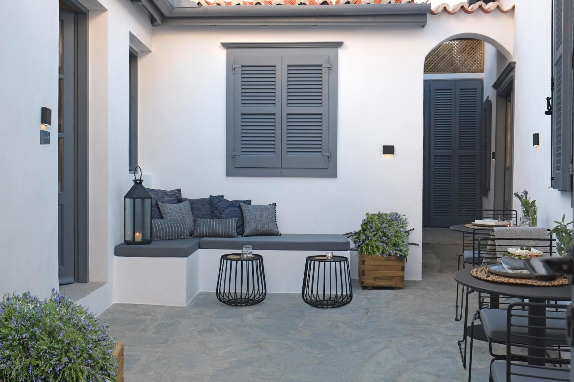 Arta Hydra Hotel Ngoại thất bức ảnh